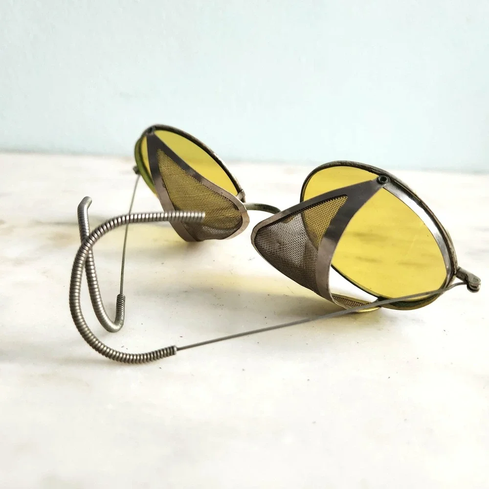Antique‎ Safety Goggles Yellow Glass Round Metal Mesh Side Shields